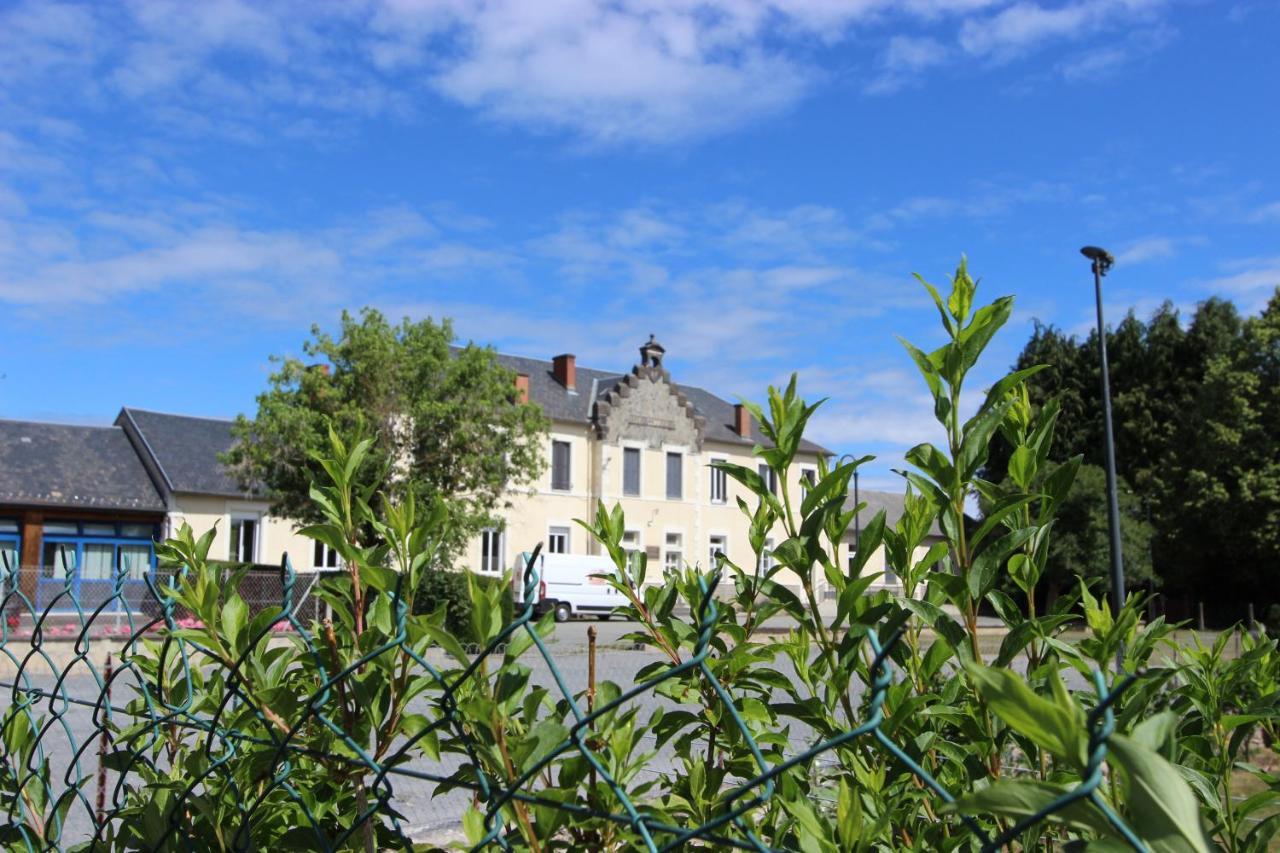 Bed and Breakfast Combrailleurs Espinasse Экстерьер фото