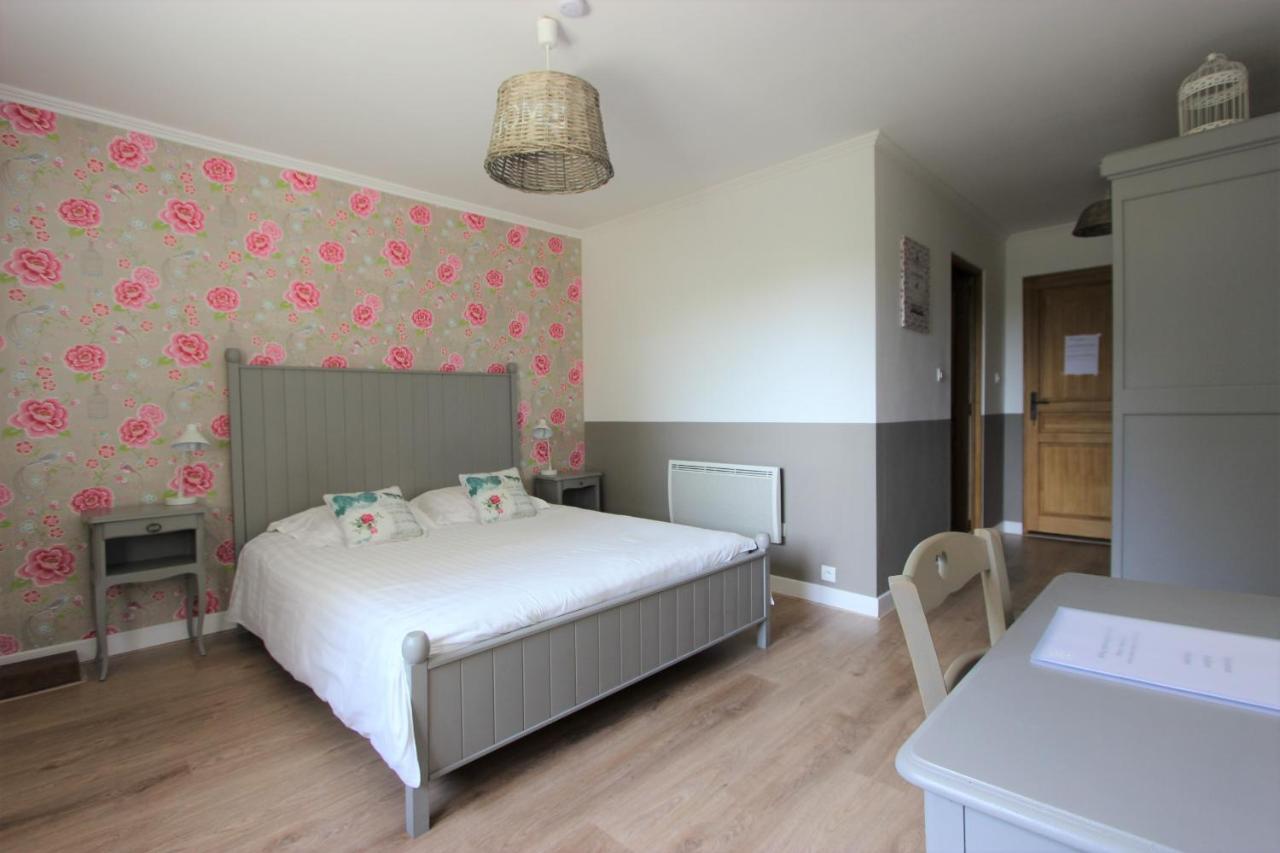 Bed and Breakfast Combrailleurs Espinasse Экстерьер фото