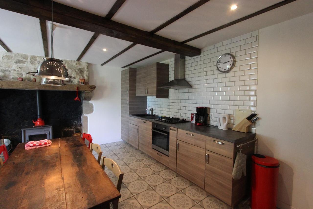 Bed and Breakfast Combrailleurs Espinasse Экстерьер фото